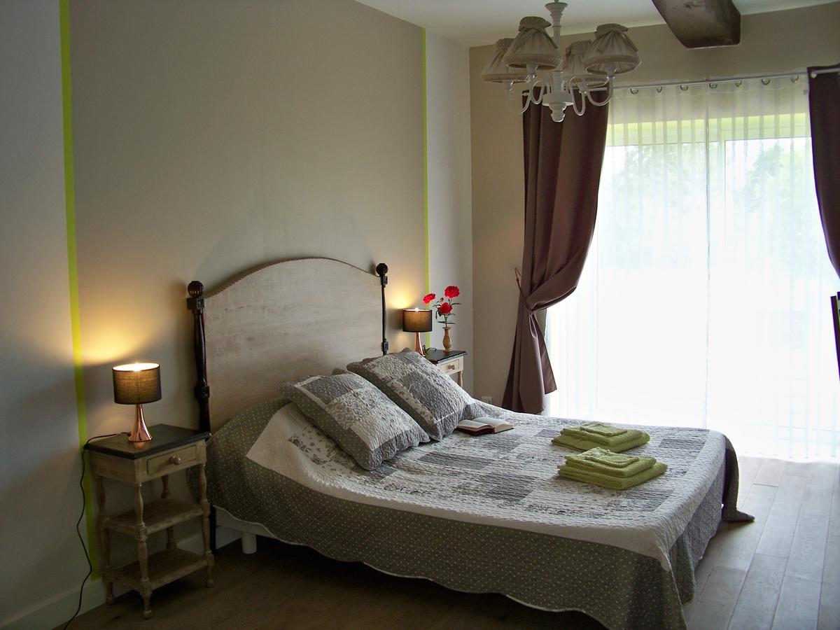 Bed and Breakfast La Genoise Tillieres Exterior foto